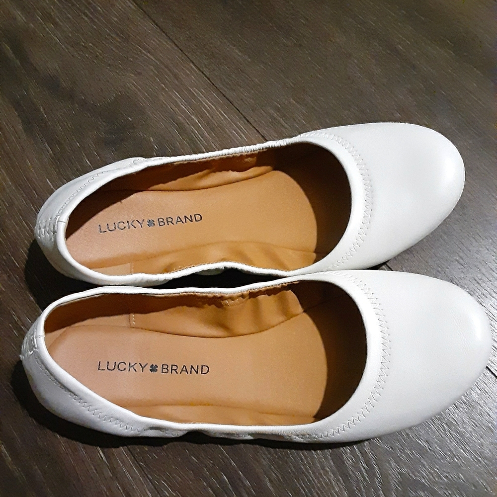 Lucky Brand Ballet Flats White Size 9